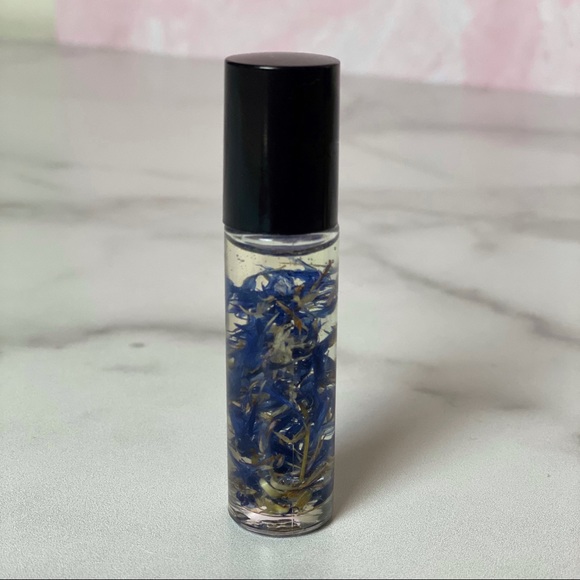 Chakra Healing Oils 10ML Roller Bottles - Picture 4 of 8